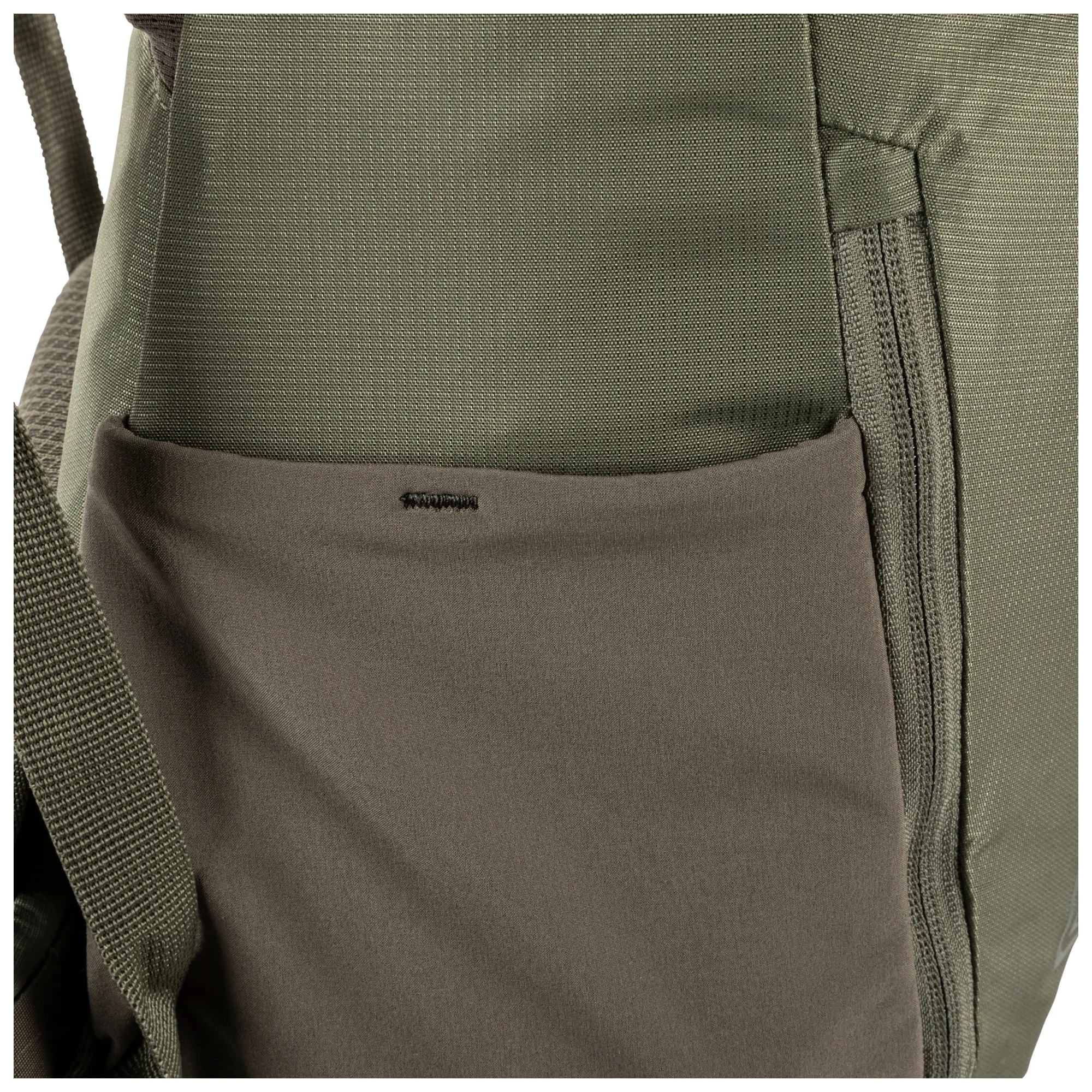 MOCHILA SKYWEIGHT 24L - Image 26