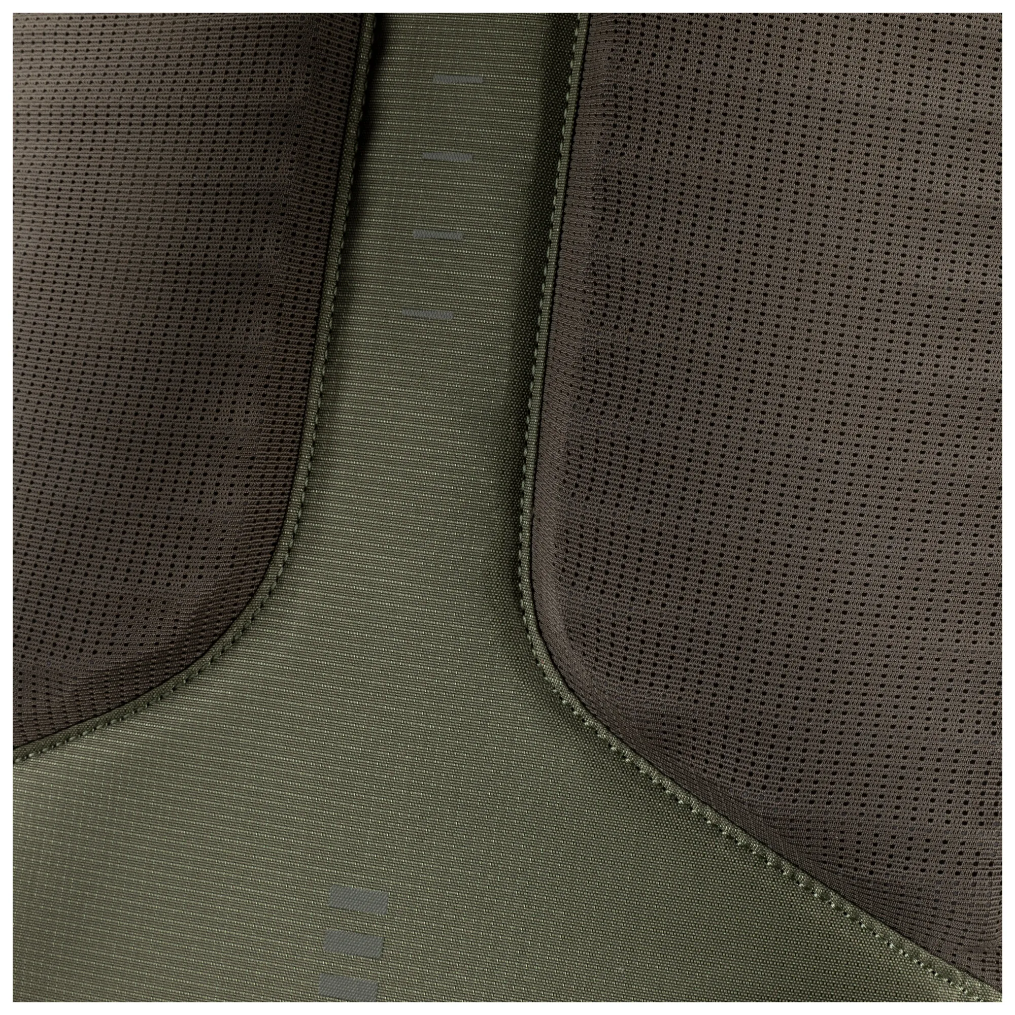 MOCHILA SKYWEIGHT 24L - Image 29
